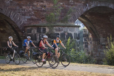 Radtour-Moselradweg-Roemerbruecke-UNESCO_c_Melanie