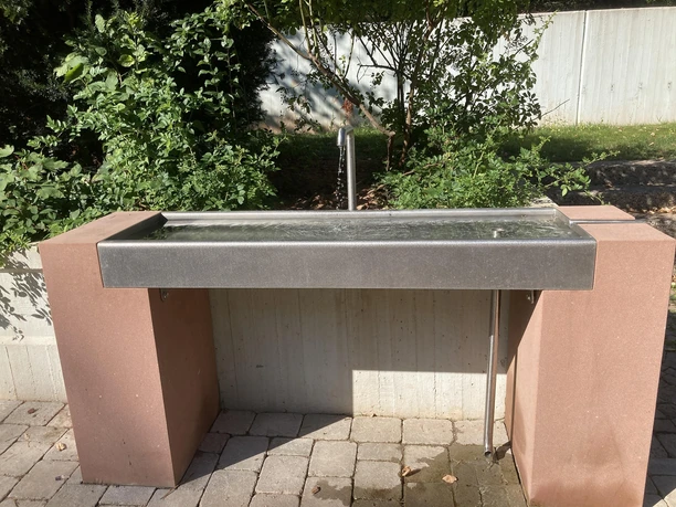 unterfahrbares Armtauchbecken