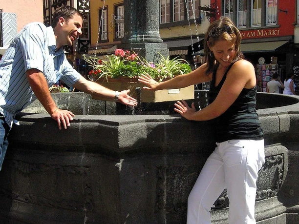 Marktplatz Cochem mit St.Martin Brunnen