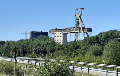 Förderturm an der A3