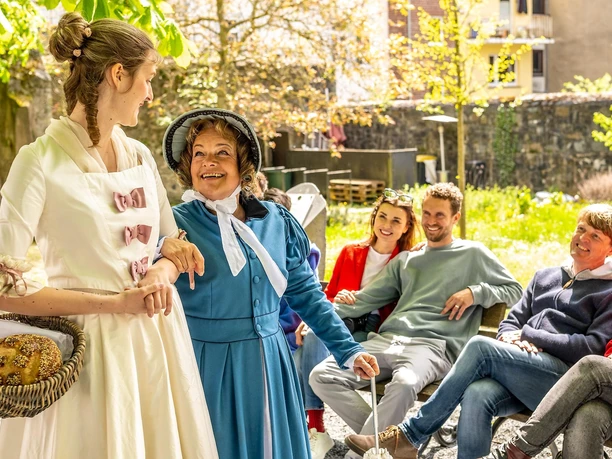 Junge und alte Lotte vereint
