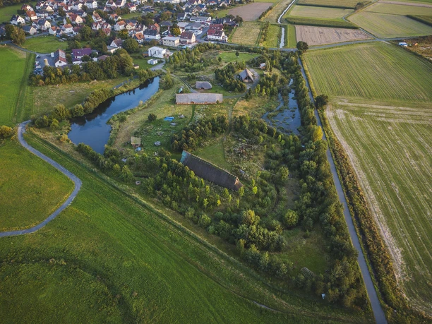 Zeiteninsel Weimar von oben
