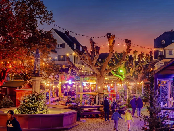 Weihnachtsmarkt der Nationen Weihnachtsmarkt der Nationen