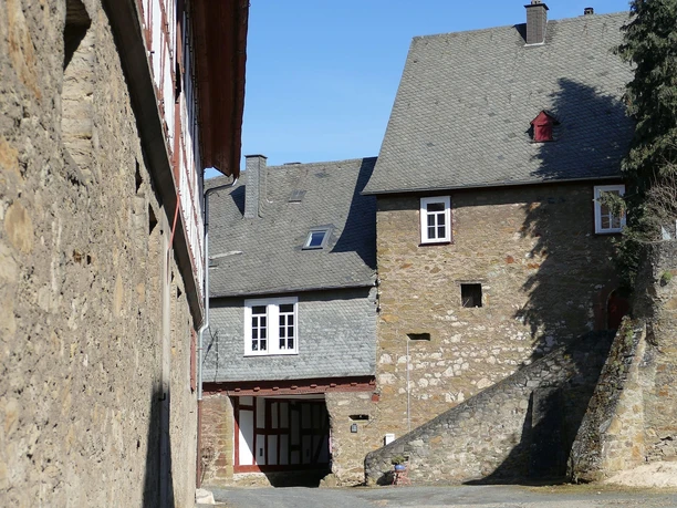 Blick ins Hofgut Hermannstein