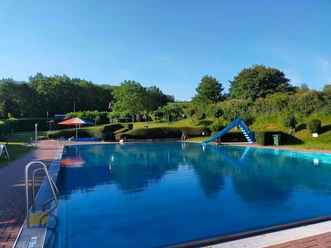 Freibad Hallgarten