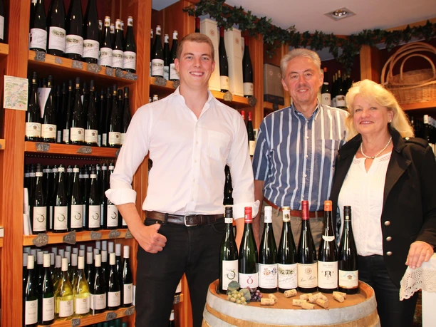 Vinothek Bonsai & Wein (3)