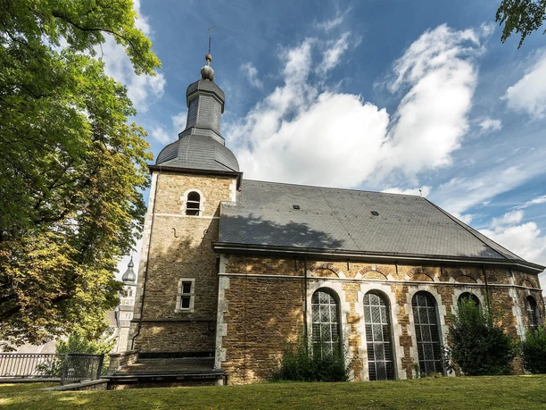 Die Finkenbergkirche
