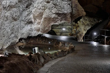 Kristallhöhle_1