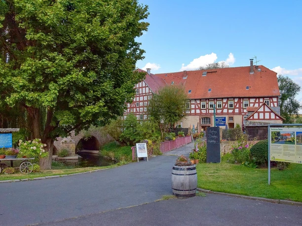 Einfahrt Brücker Mühle Amöneburg