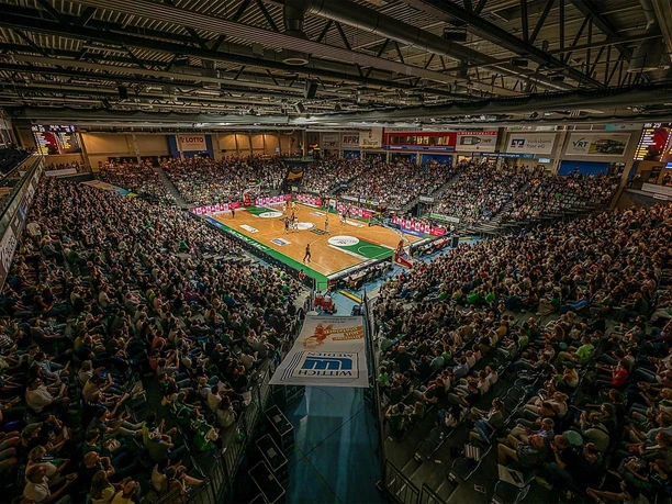 Basketball in der SWT Arena Trier