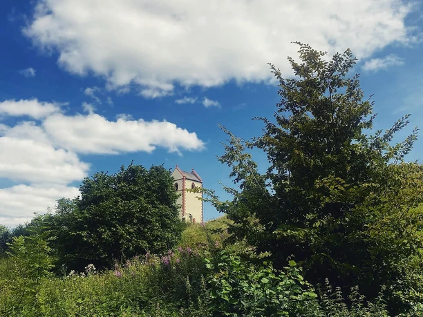 Luzienturm Sommer