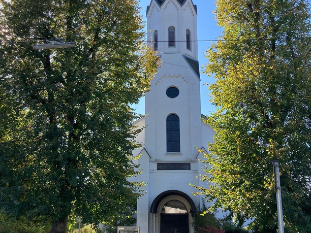Kirche Außenansicht vorne
