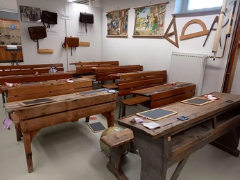 Altes Klassenzimmer im Landesmuseum