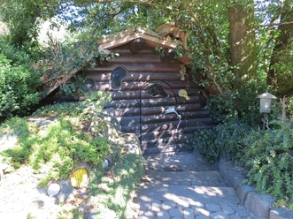 Hobbit-Hütte1_Herschbach