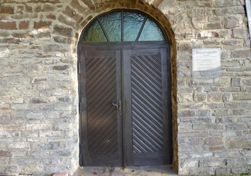 Eingang zur Kapelle