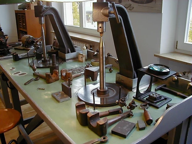 Diamantschleifermuseum Ausstelungsexponate Diamantschleifermuseum Ausstelungsexponate
