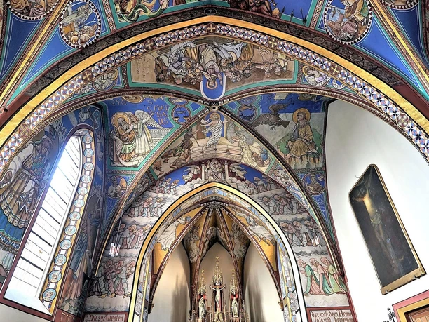 Pfarrkirche St. Luzia Eschfeld
