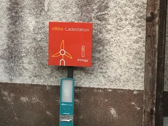 Ladestation Bushaltestelle Zehntscheune