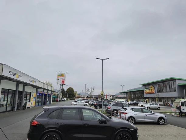 Parkplatz HERKULES Bau und Garten Herborn