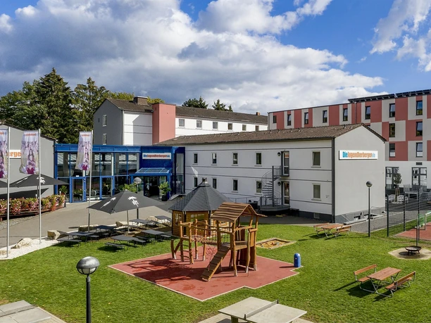 Römerstadt-Jugendherberge Außenanlage