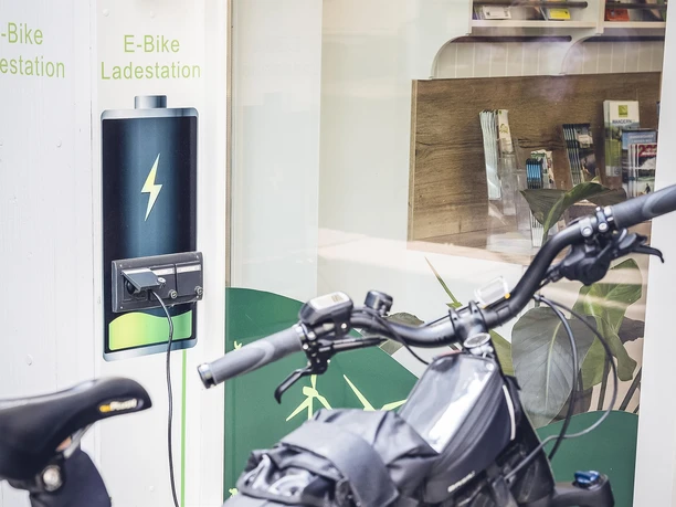 E-Bike Ladestation Tourist Info Hachenburg