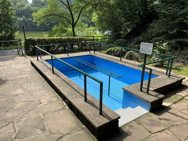 Wassertretbecken in Biersdorf am See