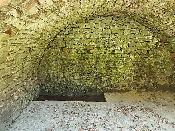 Grube im Gerberhäuschen
