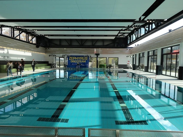 Freizeitbad Molzberg Schwimmbecken