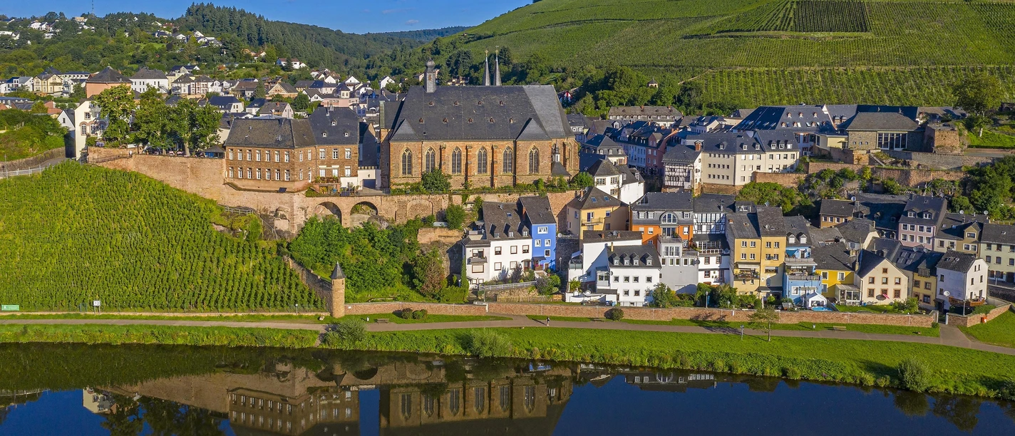 Blick auf Saarburg