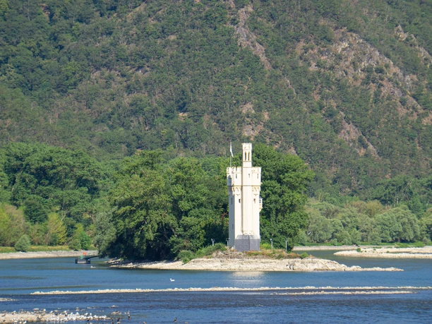Mäuseturm im Rhein