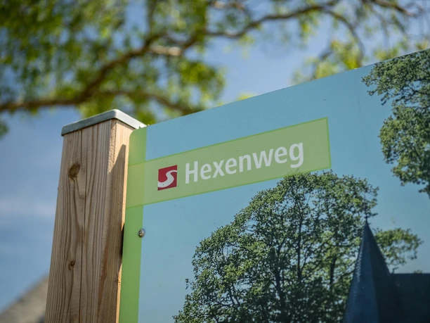 Wegweiser Hexenweg
