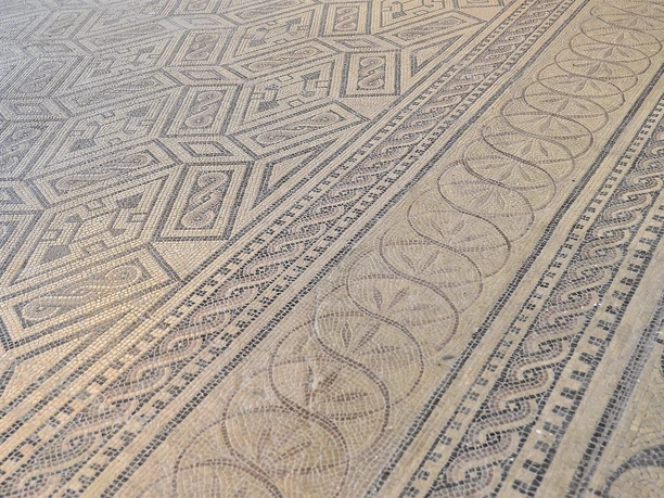 Mosaik Villa Otrang