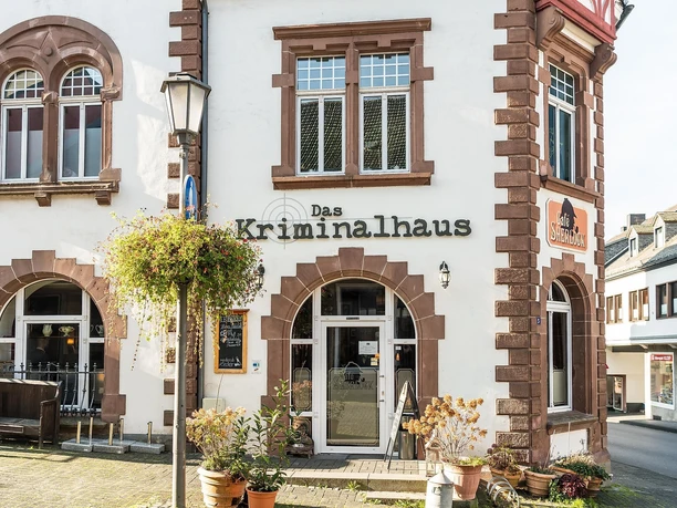 Eingang Kriminalhaus in Hillesheim