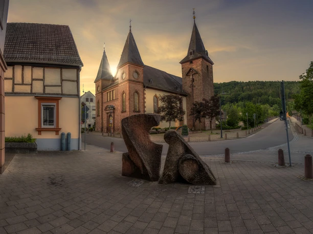 Denkmal Rätsel vor Marienkirche