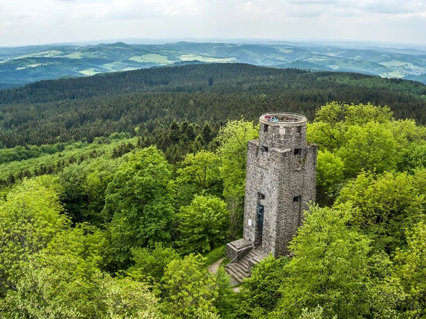 Hohe Acht mit Kaiser-Wilhelm-Turm