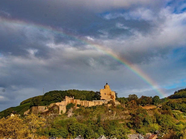 Burganlage Saarburg (2)