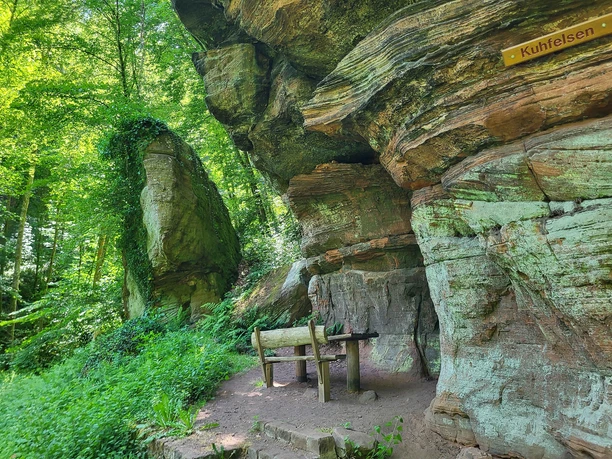 Kuhfelsen mit Sitzgruppe