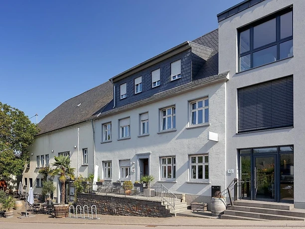 Weingut Frieden-Berg, Nittel (01)