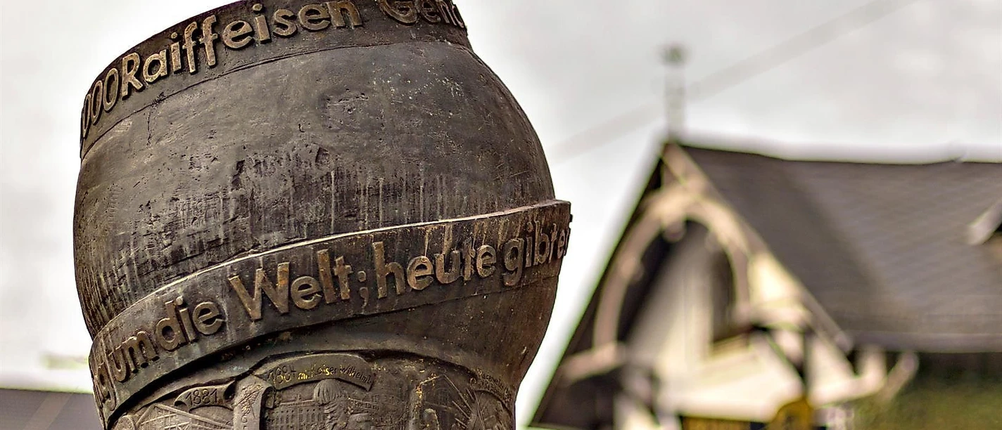Raiffeisensäule