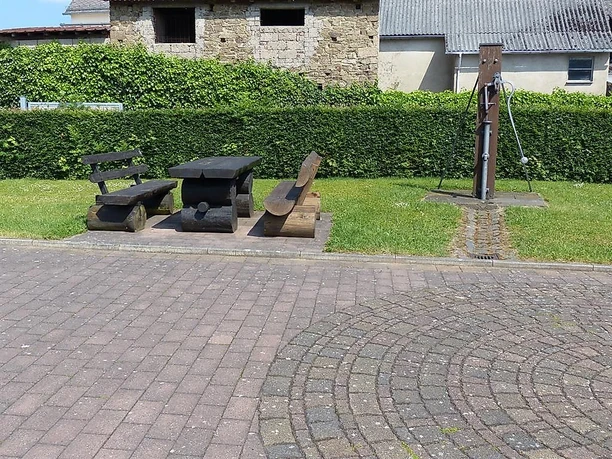 Dorfplatz in Hirten
