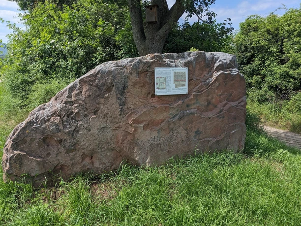 Gedenkstein Wüstung Bussingen