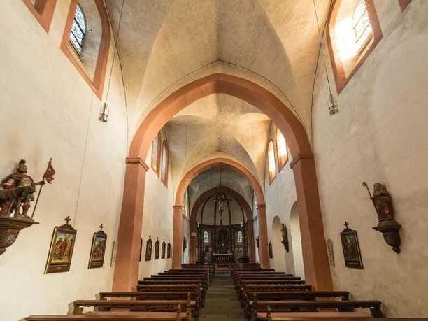 Eifelsteig-2019-159-Kloster Niederehe Eifelsteig-2019-159-Kloster Niederehe