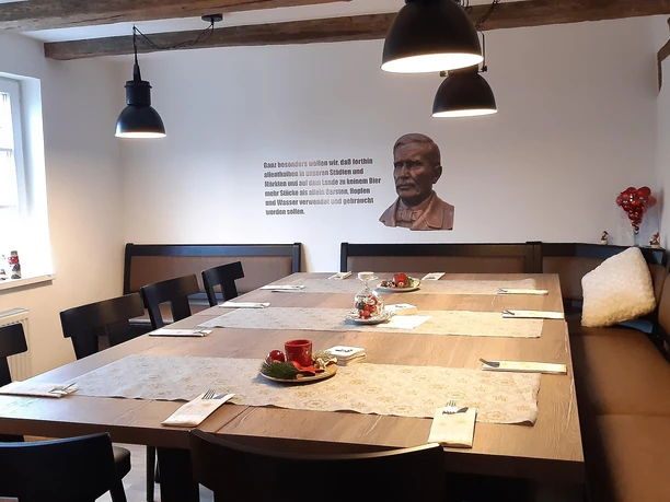 Wirtshaus "Zum Raiffeisen" Tisch