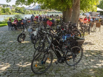 Reza's Bistro-Restaurant und Biergarten (1)