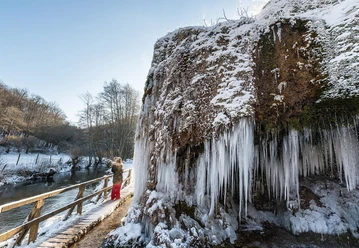 Dreimühlen Wasserfall im Winter