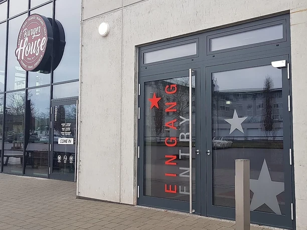 Eingang Kino