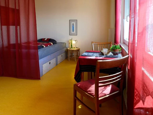 Schlafzimmer mit Doppelbett Schlafzimmer mit Doppelbett