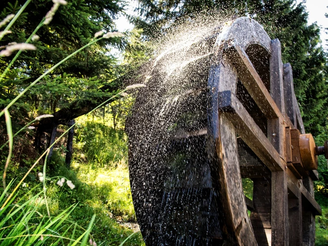 Historisches Wasserrad