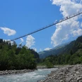 The suspension bridge Hostalde over the river Engstlige.