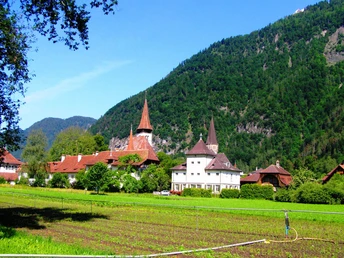 Schloss Interlaken